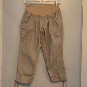 Oh Baby Motherhood Maternity Capris